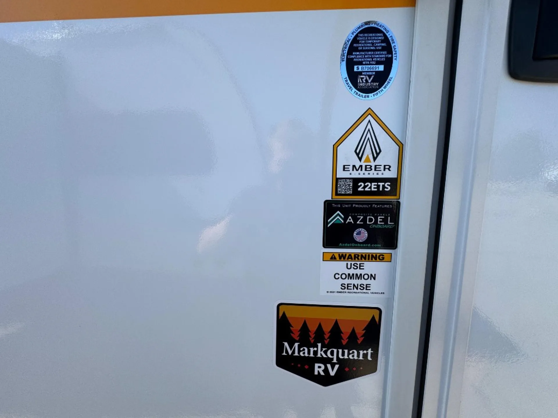 2026 Ember RV E-Series 22ETS - Photo 4