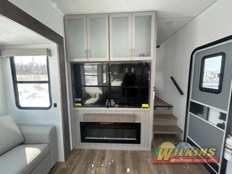 2026 Alliance RV Avenue 35RKS - Photo 4