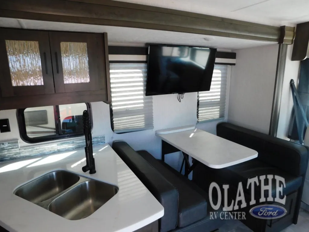 2024 Coachmen Pursuit 31BH, Photos photo 9
