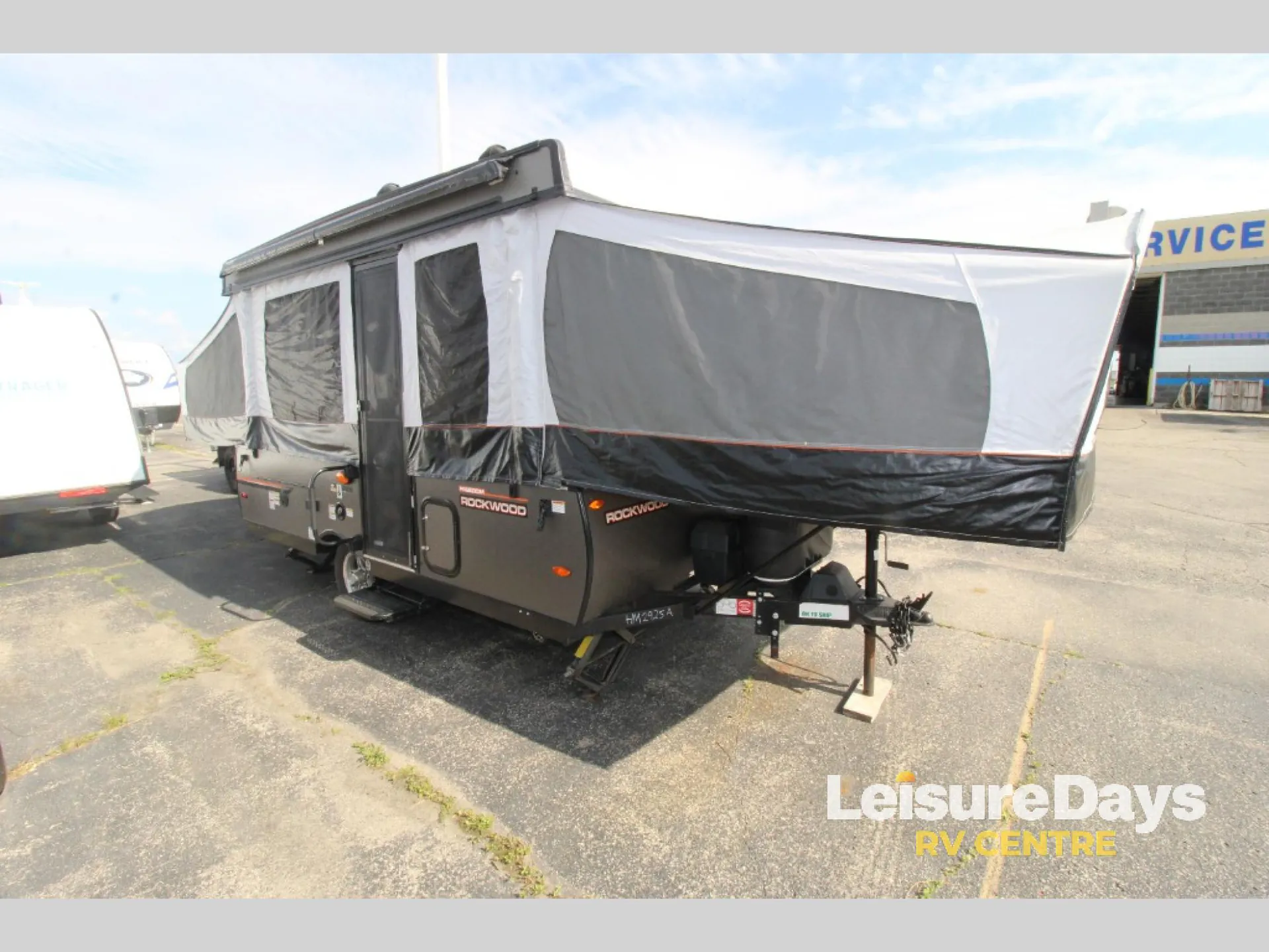 2023 Forest River Rockwood Freedom 2318G - Photo 3