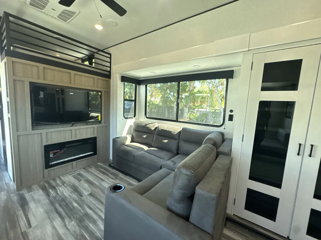 2026 Jayco Jay Flight Bungalow 404LOFT DS, Photos photo 25
