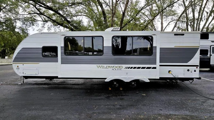 2026 Forest River Wildwood X-Lite 263BHXL — Photo 6