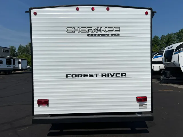 2026 Forest River Cherokee Grey Wolf 26LP — Photo 7