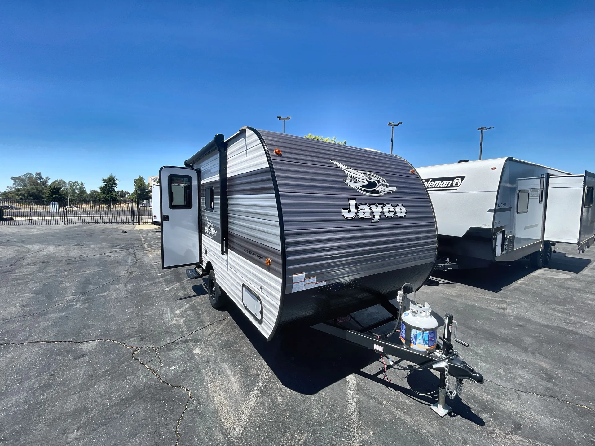 2027 Jayco Jay Flight Sport Edition 140TBW - Photo 2