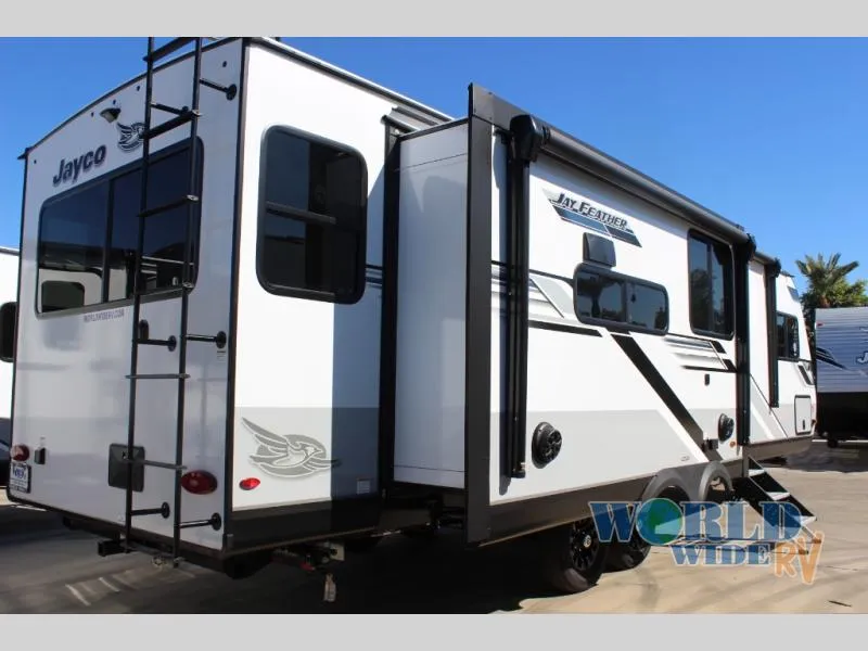 2025 Jayco Jay Feather 27MK - Photo 4