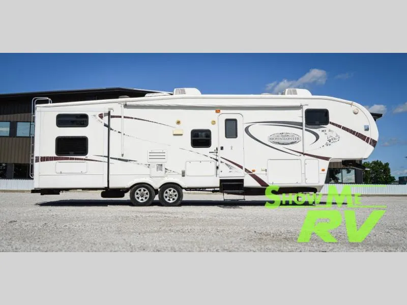 2010 Keystone RV Montana Mountaineer 345DBQ - Photo 4