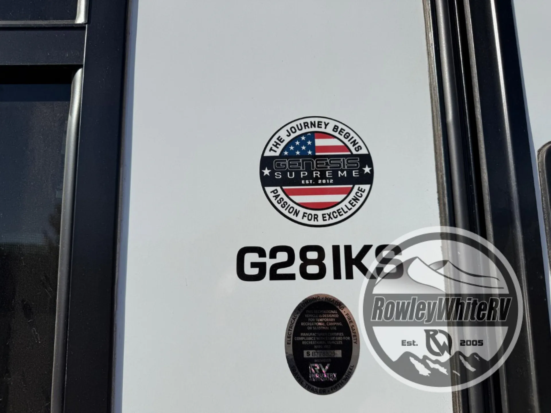 2027 Genesis Supreme Genesis 28IKS - Photo 4