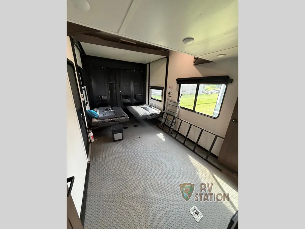 2022 Forest River XLR Nitro 35DK5, Photos photo 11