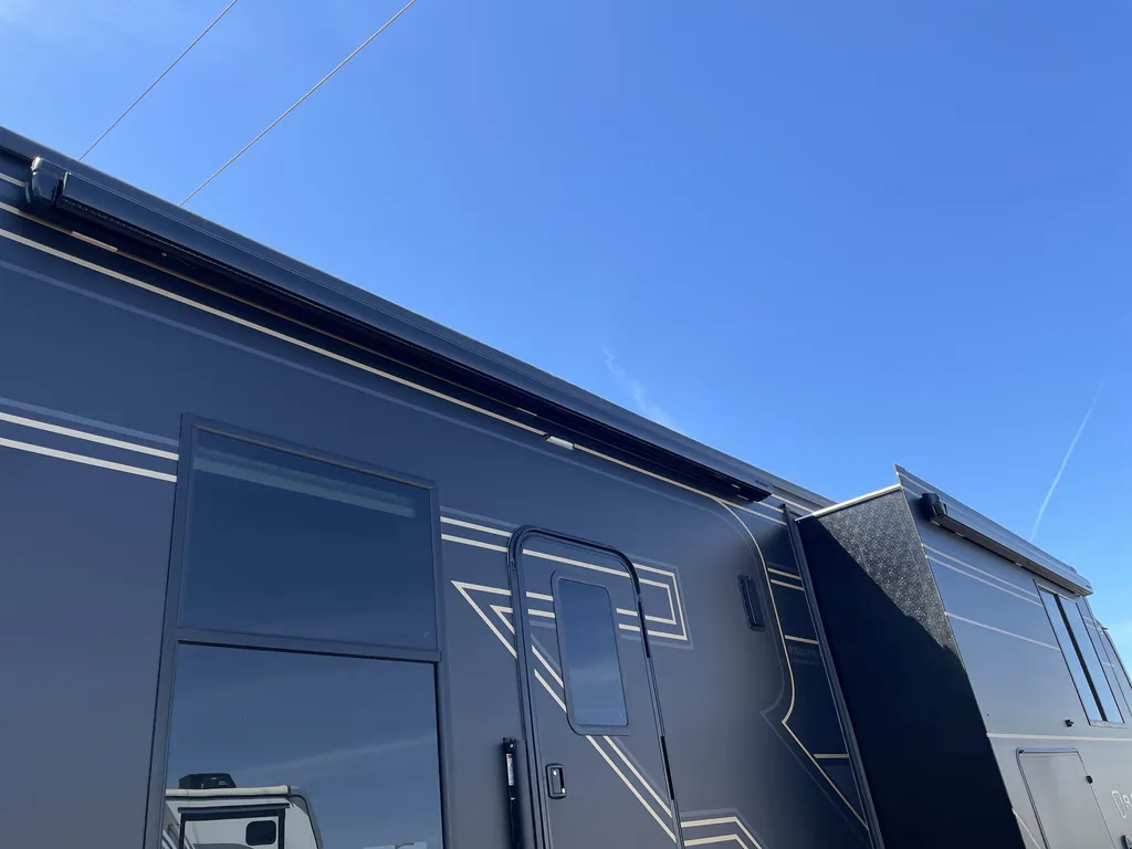 2026 Keystone Raptor 433, Photos photo 26