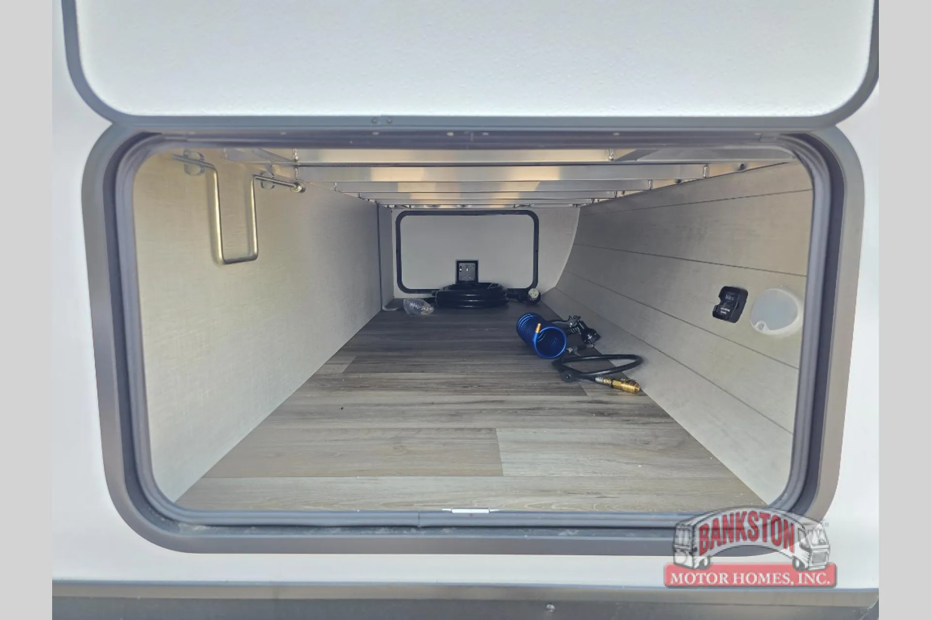 2026 Venture RV SportTrek ST333VIK - Photo 4
