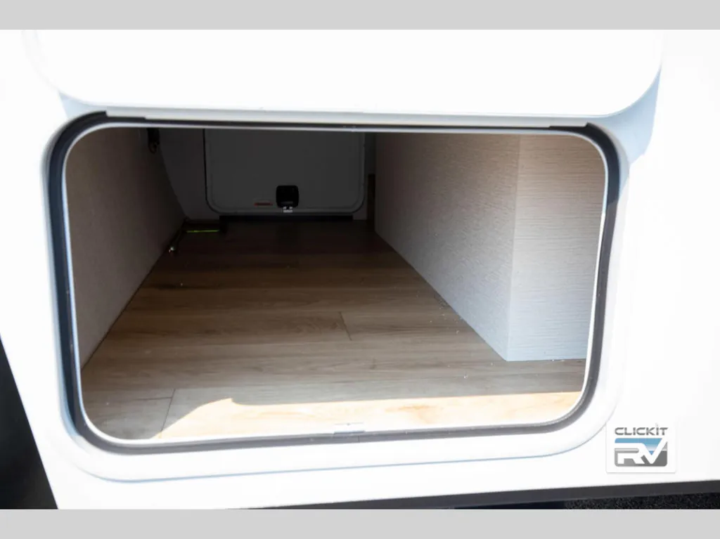 2027 Winnebago Micro Minnie 2108DS, Photos photo 27