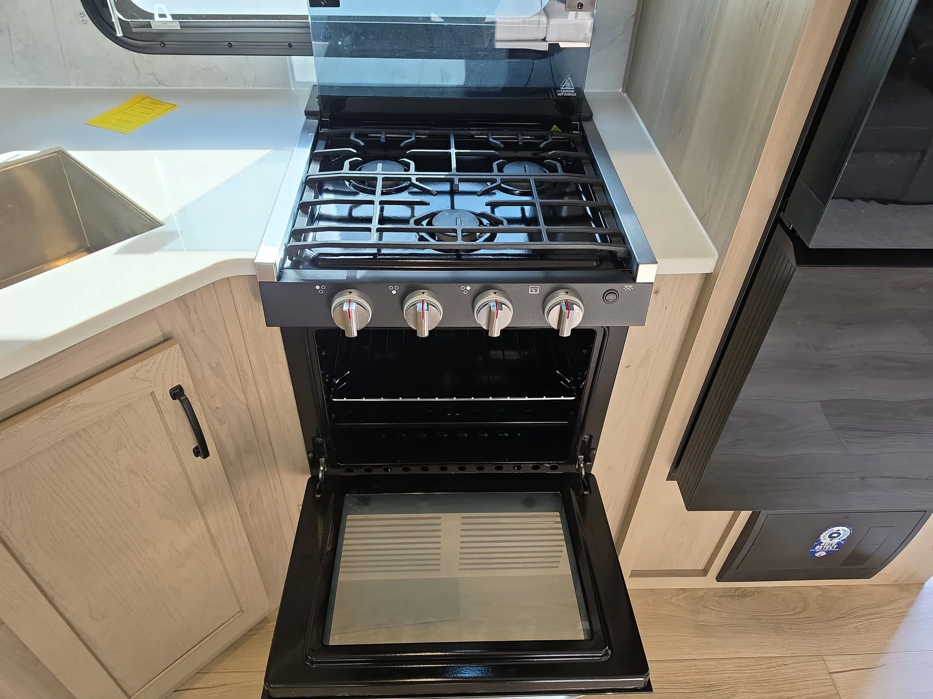 2025 Forest River Rockwood Ultra Lite 2608BS — stove oven open