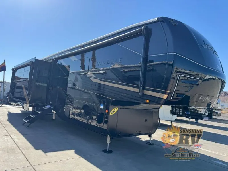 2027 Jayco Pinnacle 38FBRK - Photo 2
