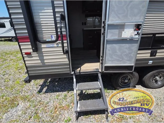 2018 Forest River RV Cherokee Grey Wolf 25RL - Photo 4