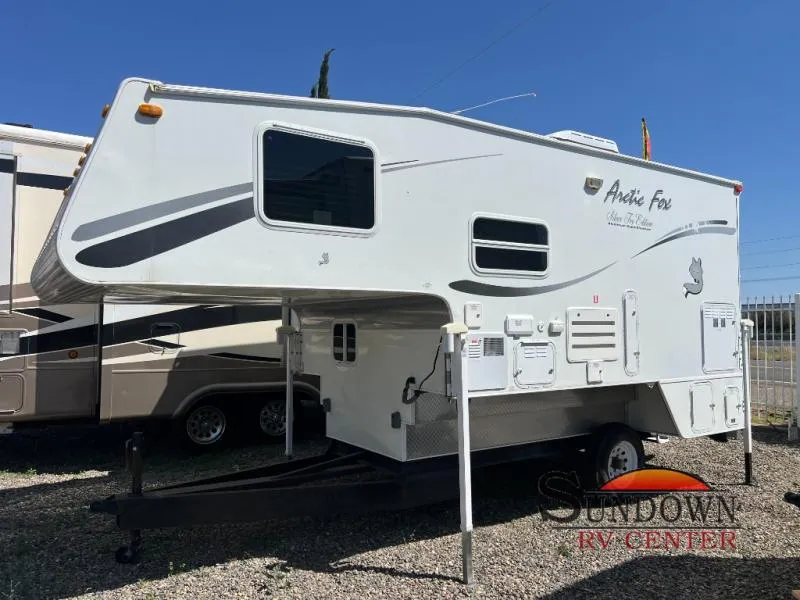 2005 Northwood Arctic Fox Camper 1140 - Photo 3