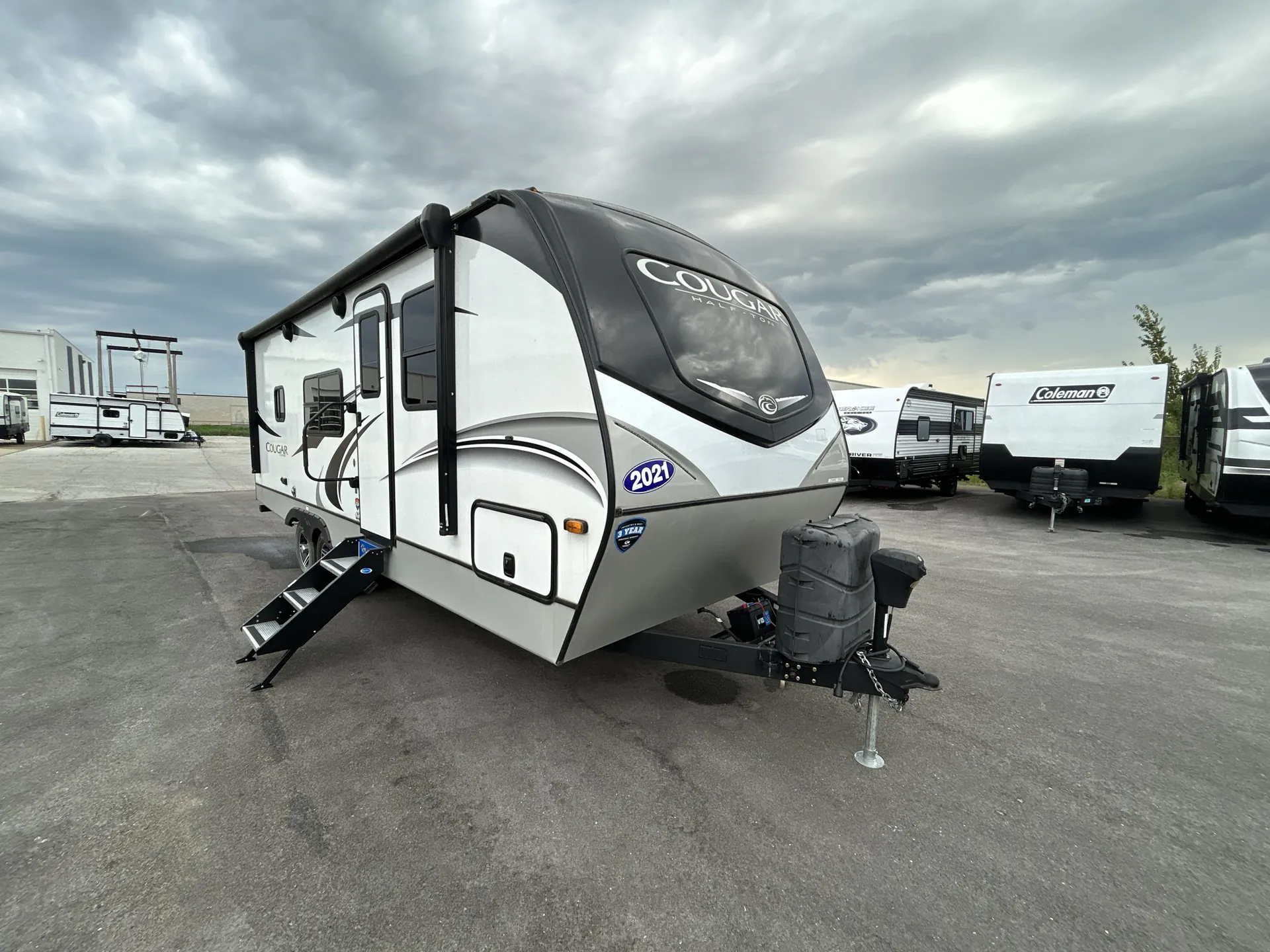 2021 Keystone Cougar Half-Ton 22MLS - Photo 2