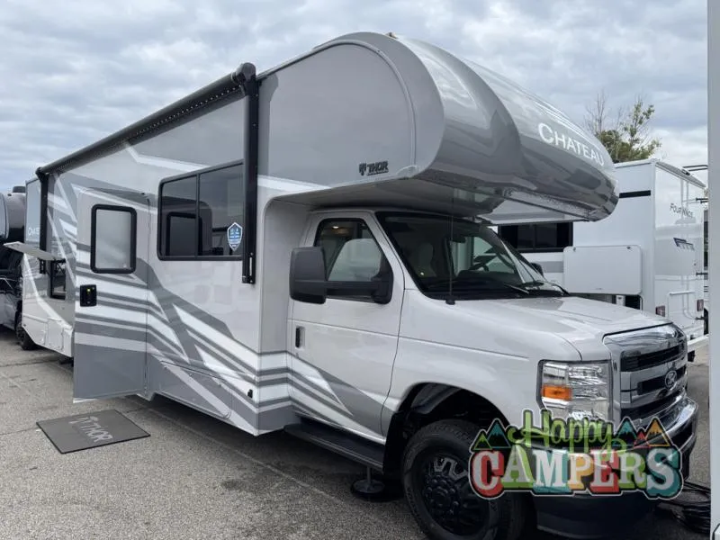 2026 Thor Motor Coach Chateau 29K - Photo 2