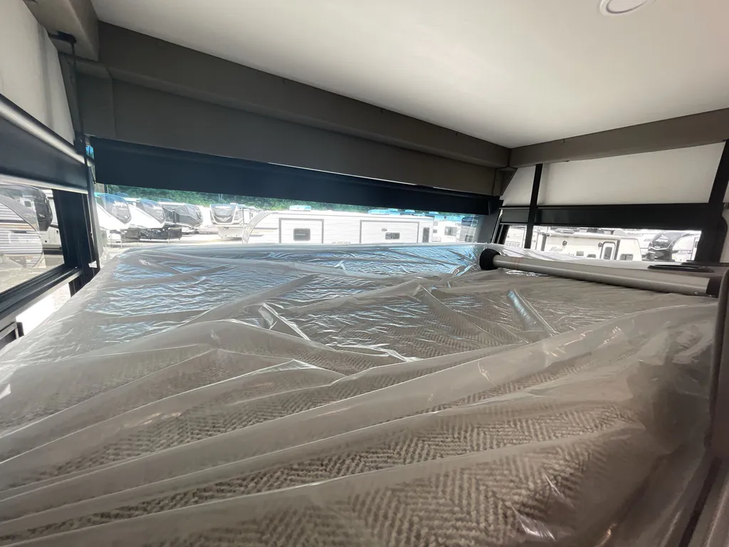 2027 Entegra Coach Vision XL 36C, Photos photo 39