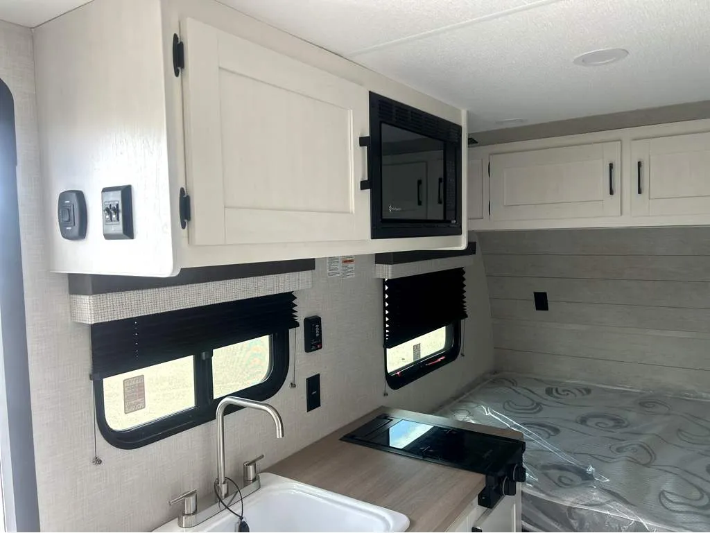 2026 Venture RV Sienna Lite SA140VFD, Photos photo 7