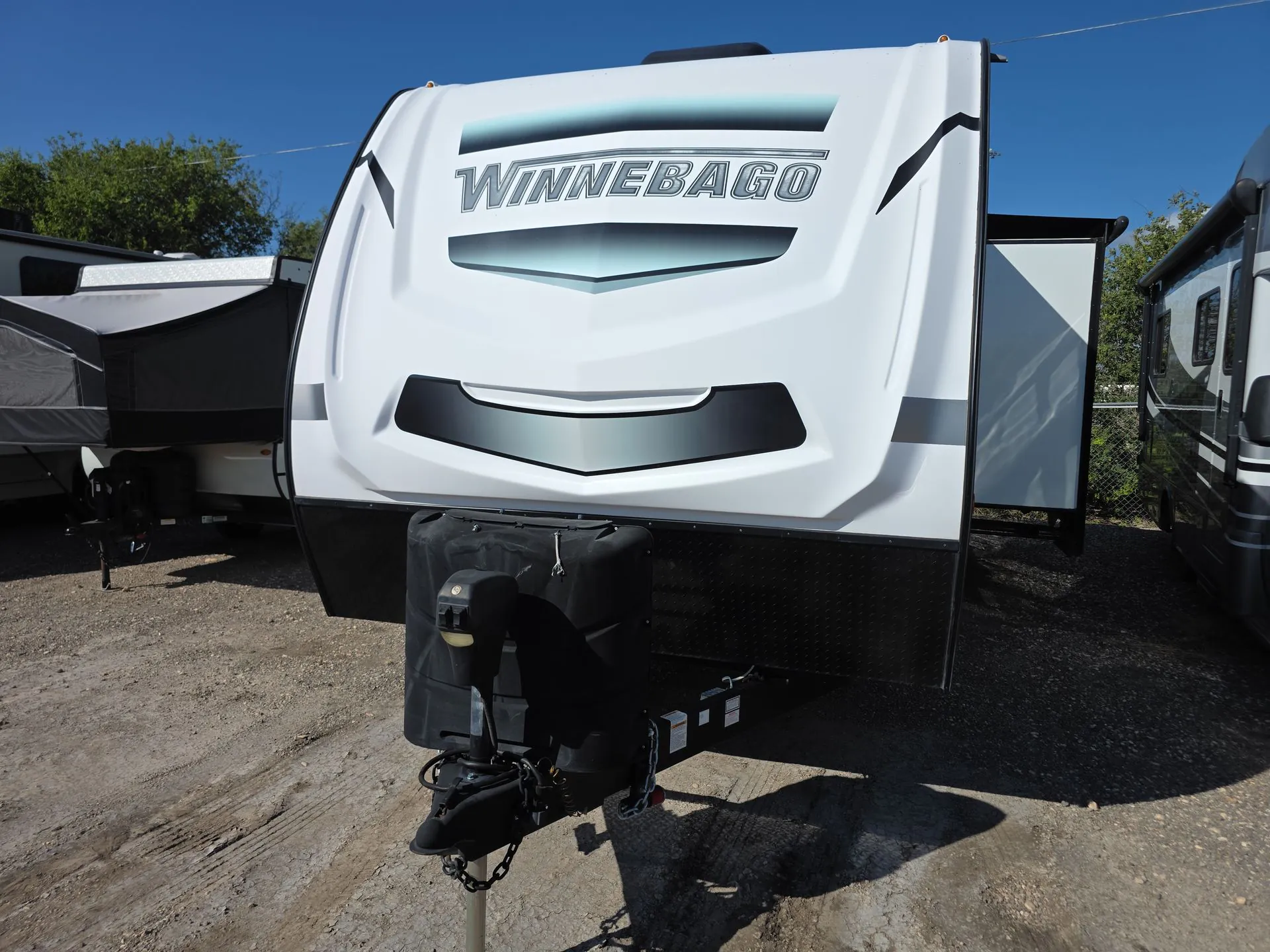 2022 Winnebago Minnie 2529RG - Photo 3