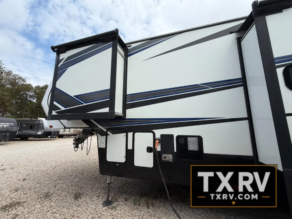 2018 Grand Design Momentum 351M, Photos photo 86