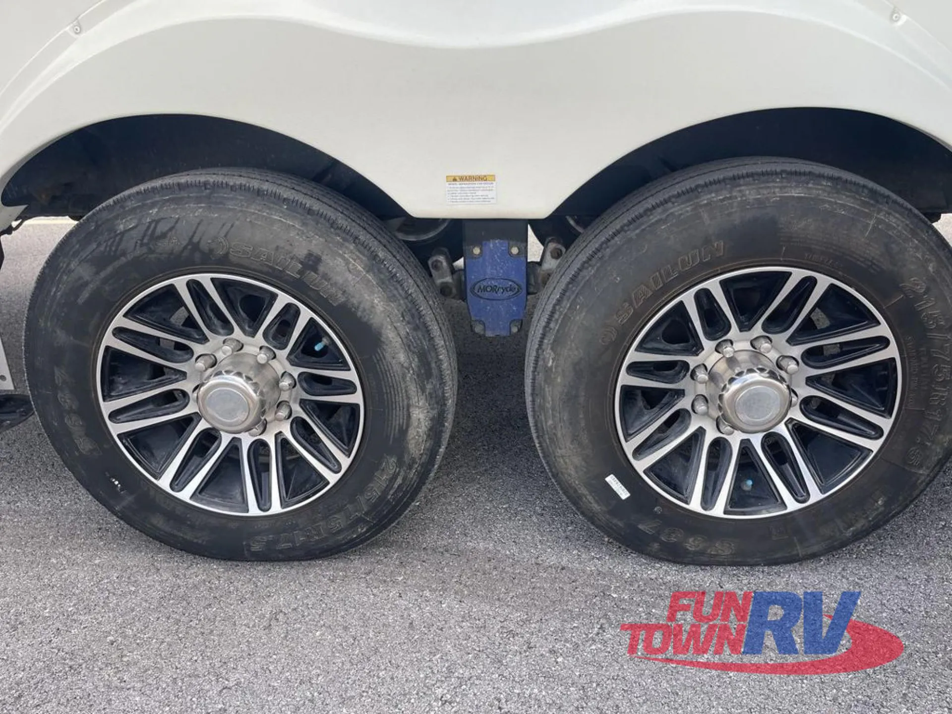 2021 Heartland Landmark Fifth Wheel Tucson