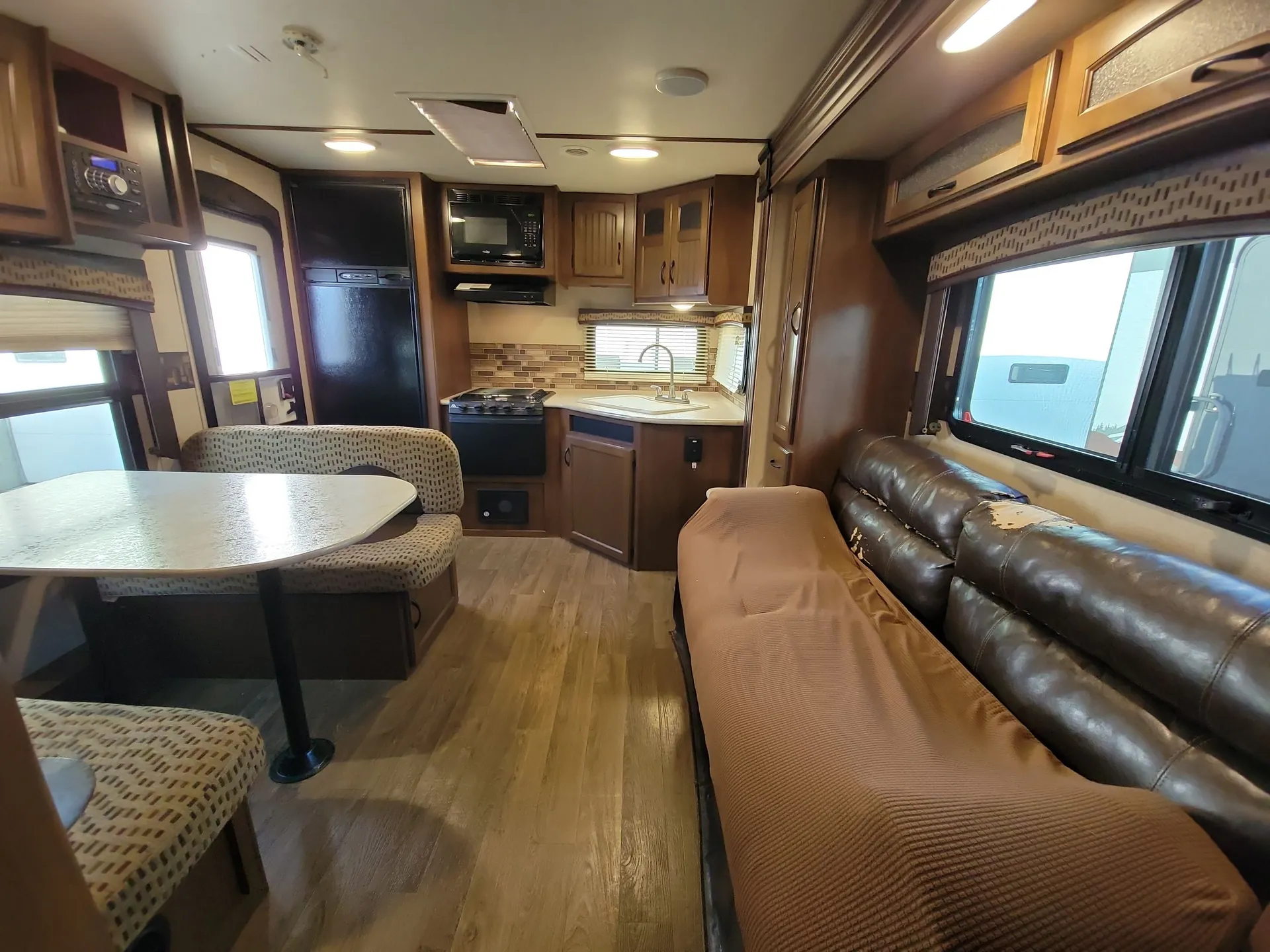 2015 Jayco White Hawk 24RKS — living area main