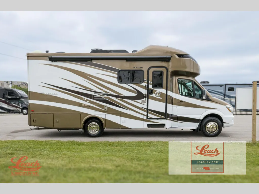 2018 Tiffin Wayfarer 24 FW, Photos photo 10