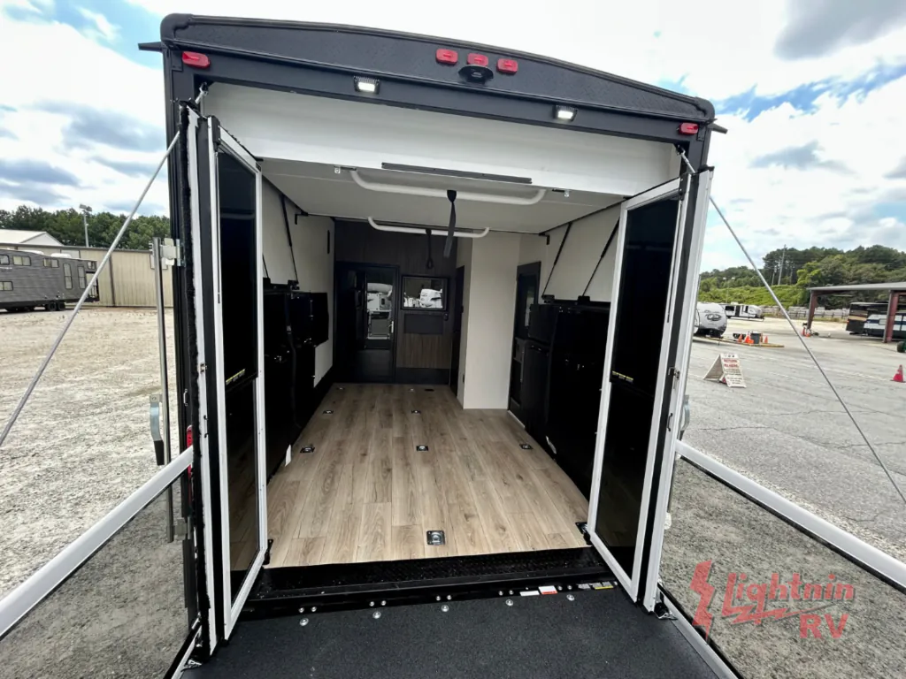 2026 Forest River Vengeance Rogue Armored 32L132, Photos photo 14