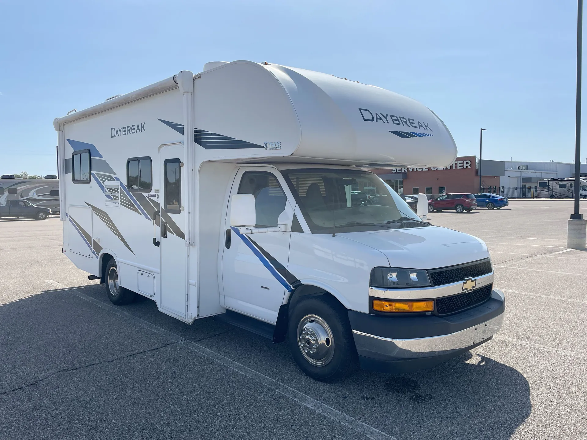 2020 Thor Motor Coach Daybreak 22GO - Photo 2