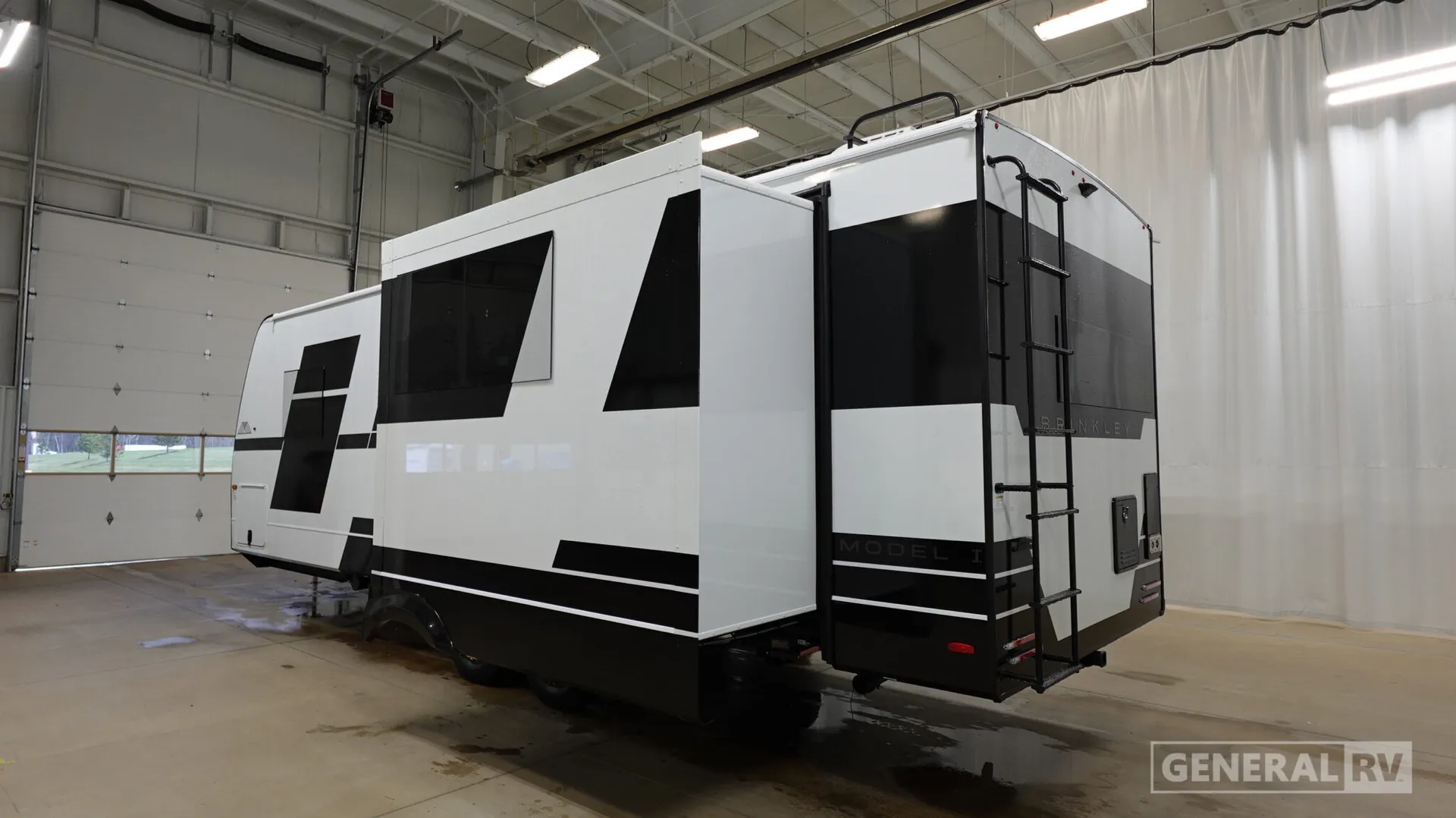 2026 Brinkley Model I 275 - Photo 4
