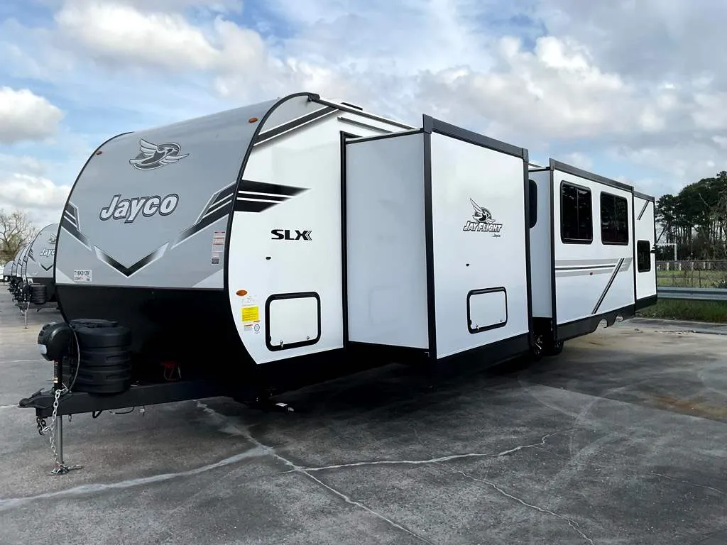 2026 Jayco Jay Flight SLX 325BHT - Photo 4