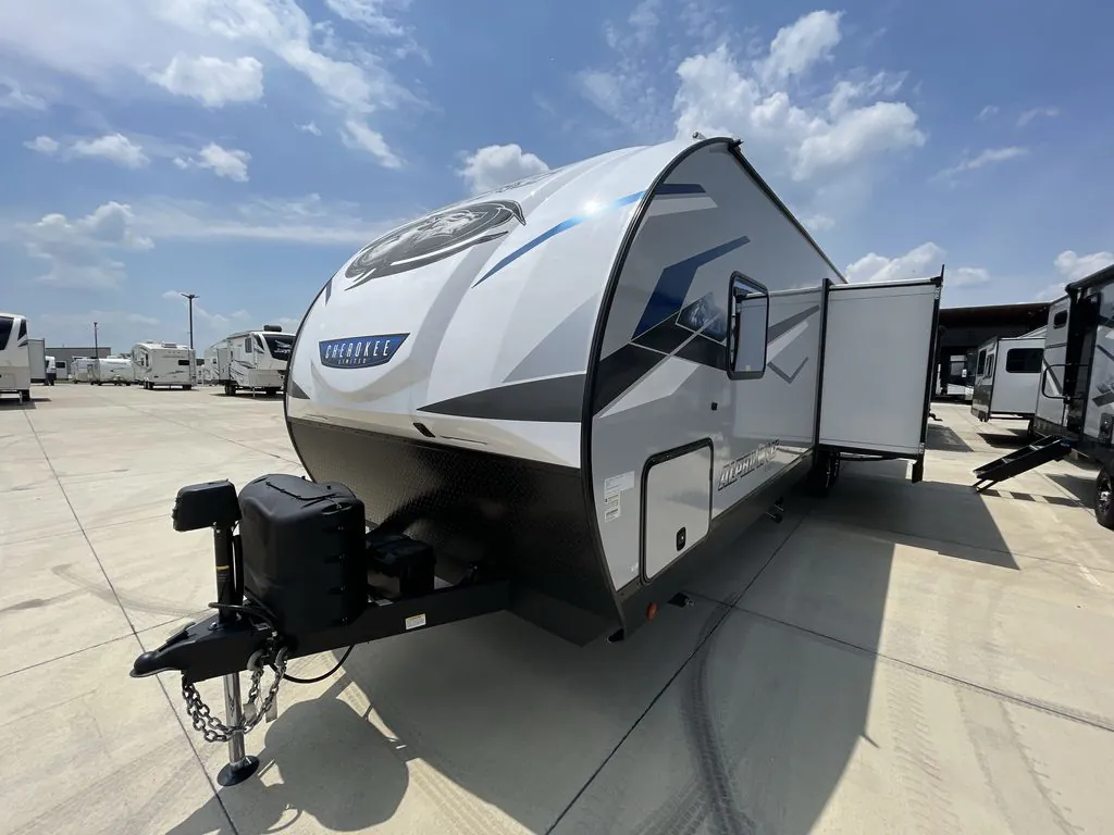 2023 Forest River Cherokee Alpha Wolf 30RDB-L, Photos photo 8