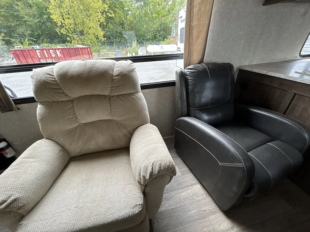 2018 Forest River Vibe 268RKS, Photos photo 17