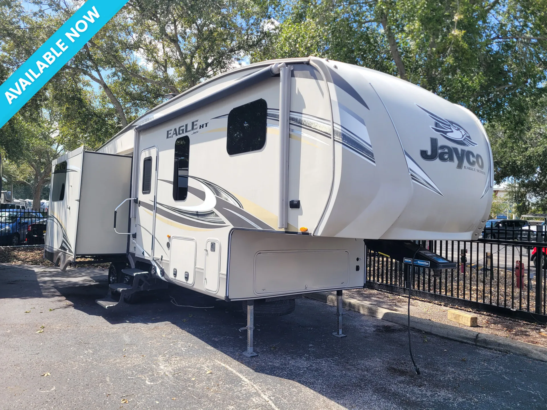 2018 Jayco Eagle HT 275RLTS - Photo 2