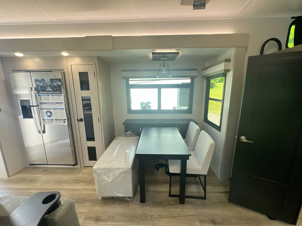 2026 Jayco North Point 395DSDB, Photos photo 20