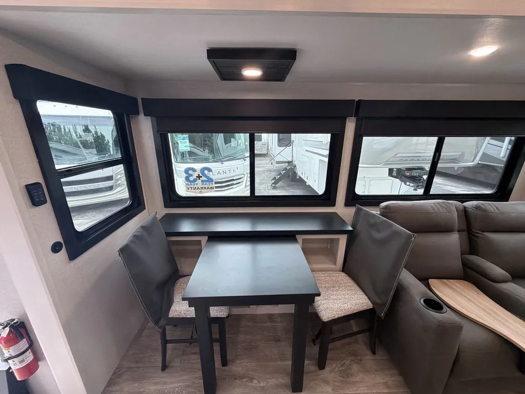 2026 Jayco Eagle 321RSTS, Photos photo 20