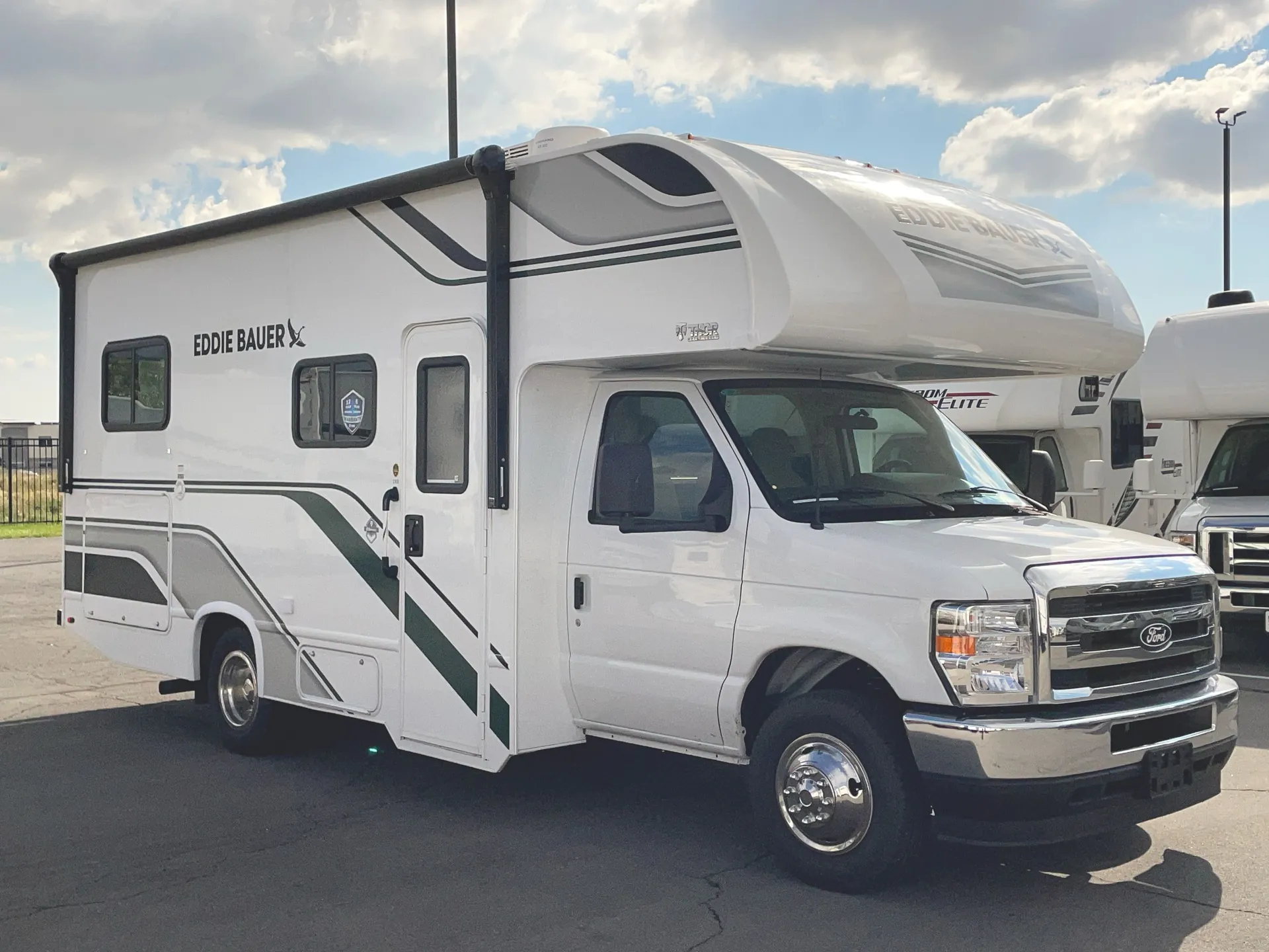 2026 Thor Motor Coach Freedom Eddie Bauer 21EB - Photo 2