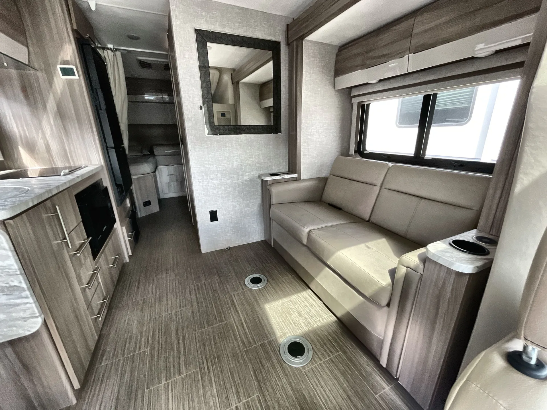 2025 Thor Motor Coach Gemini 24KB — living area main