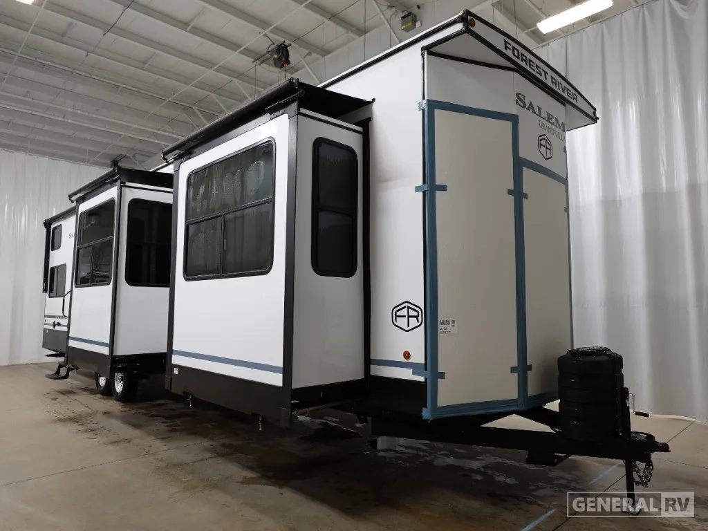 2025 Forest River Salem Grand Villa 42FK - Photo 2