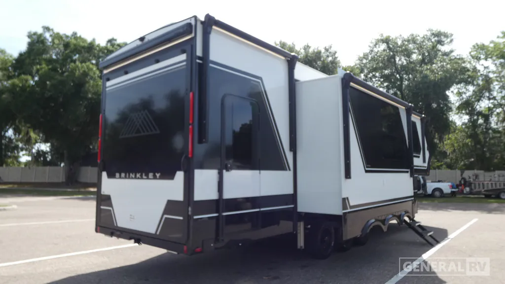 2025 Brinkley Model G 3250, Photos photo 7