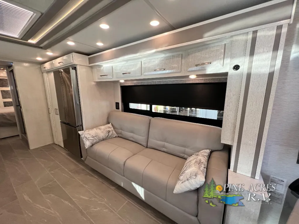 2024 Newmar New Aire 3549, Photos photo 17