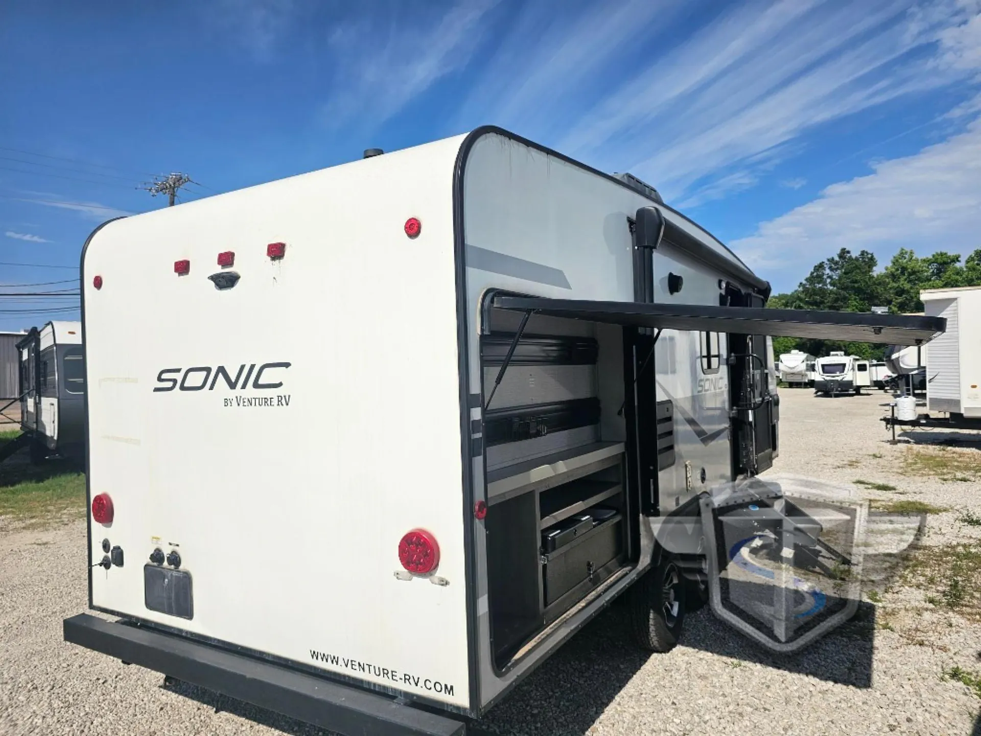 2020 Venture RV Sonic SN220VRB - Photo 4