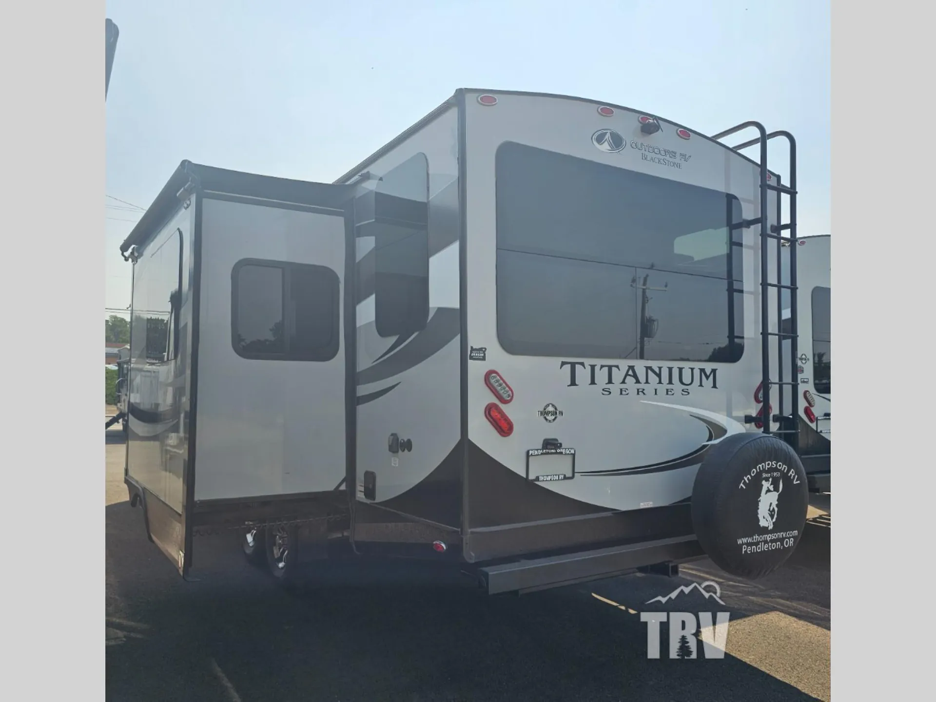 2018 Outdoors RV Black Stone Titanium Series 250RDS - Photo 3
