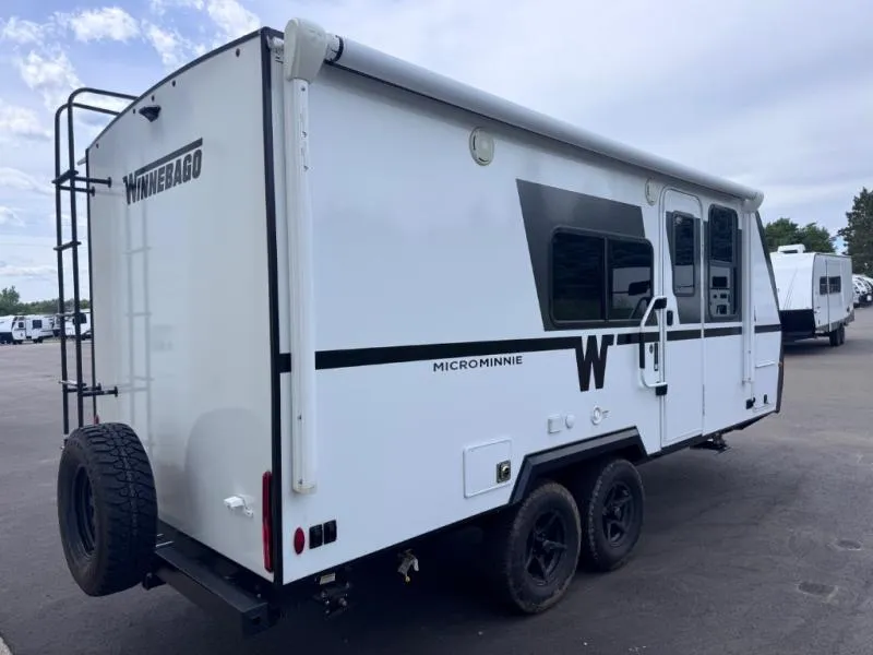 2026 Winnebago Micro Minnie 2108FBS - Photo 3