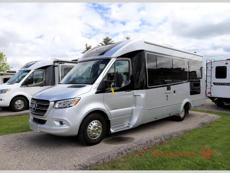2025 Triple E UNITY 24RL - Photo 3