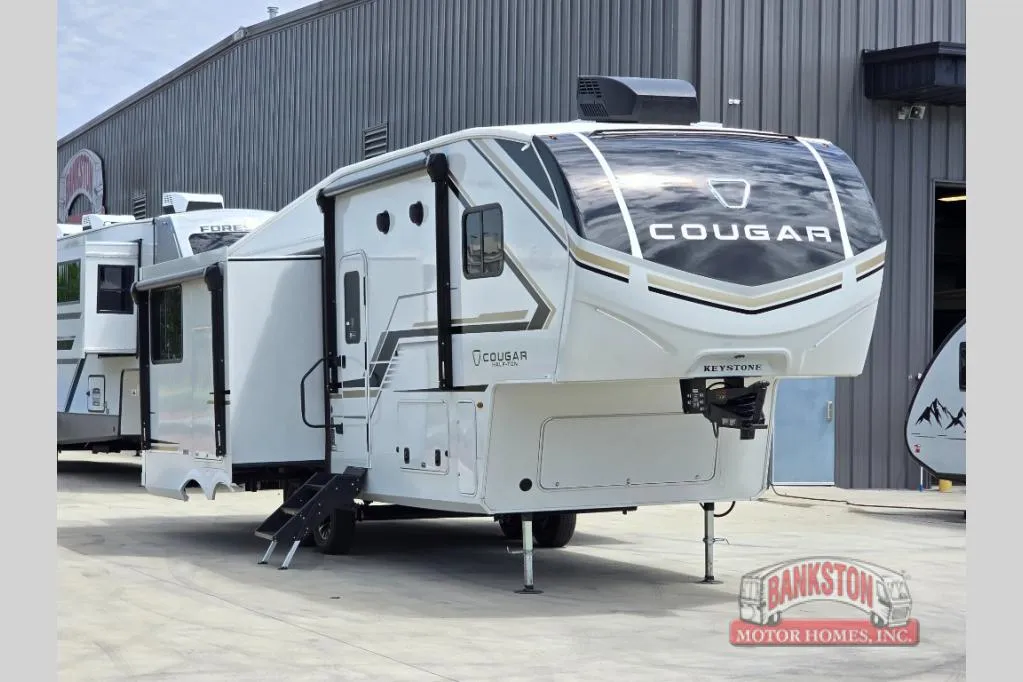2026 Keystone Cougar Half-Ton 26RKE - Photo 2