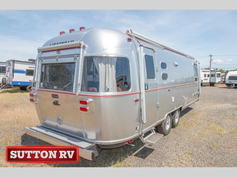 2026 Airstream Stetson + 6666 Special Edition Twin Bed - Photo 2