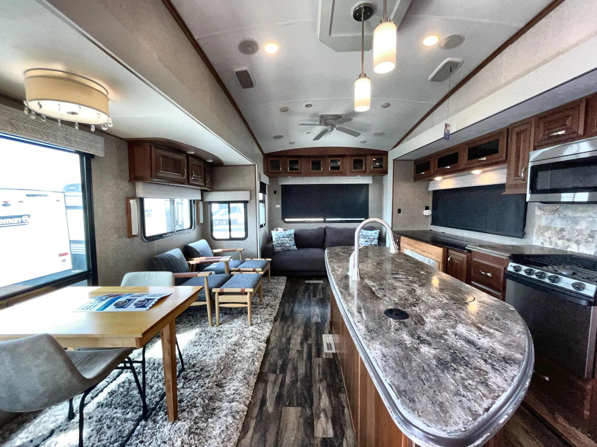 2017 Jayco Pinnacle 36FBTS — living area main