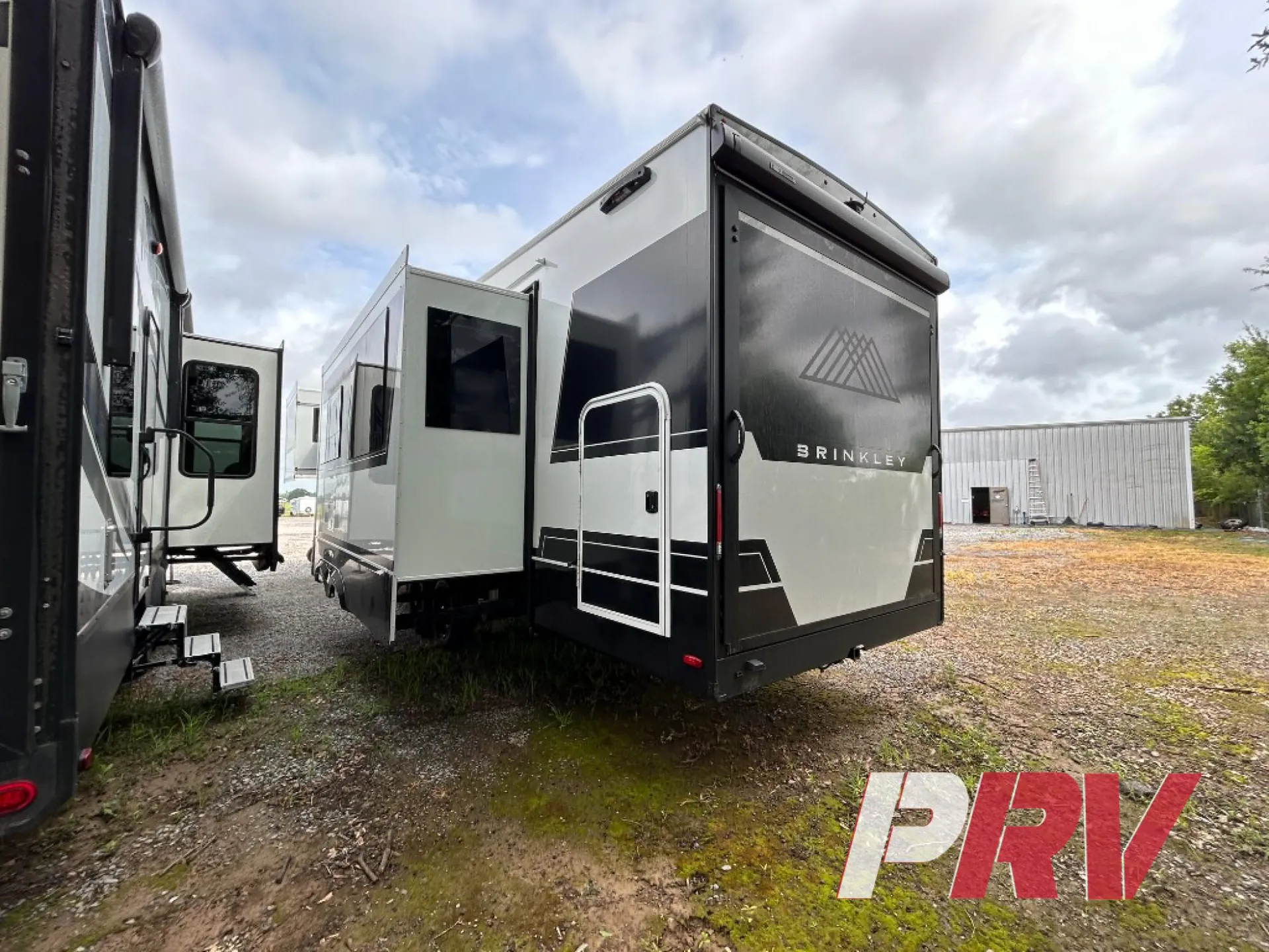 2025 Brinkley Model Z 3400 - Photo 3